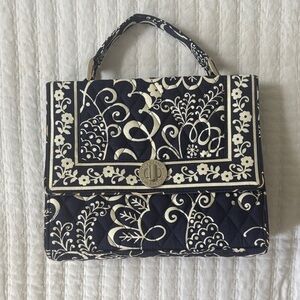 Vera Bradley Crossbody Bag- 2011 Julia Turn handbag in “Twirly Birds”